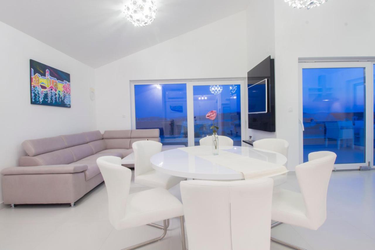 Apartment Royal II Vodice Bagian luar foto