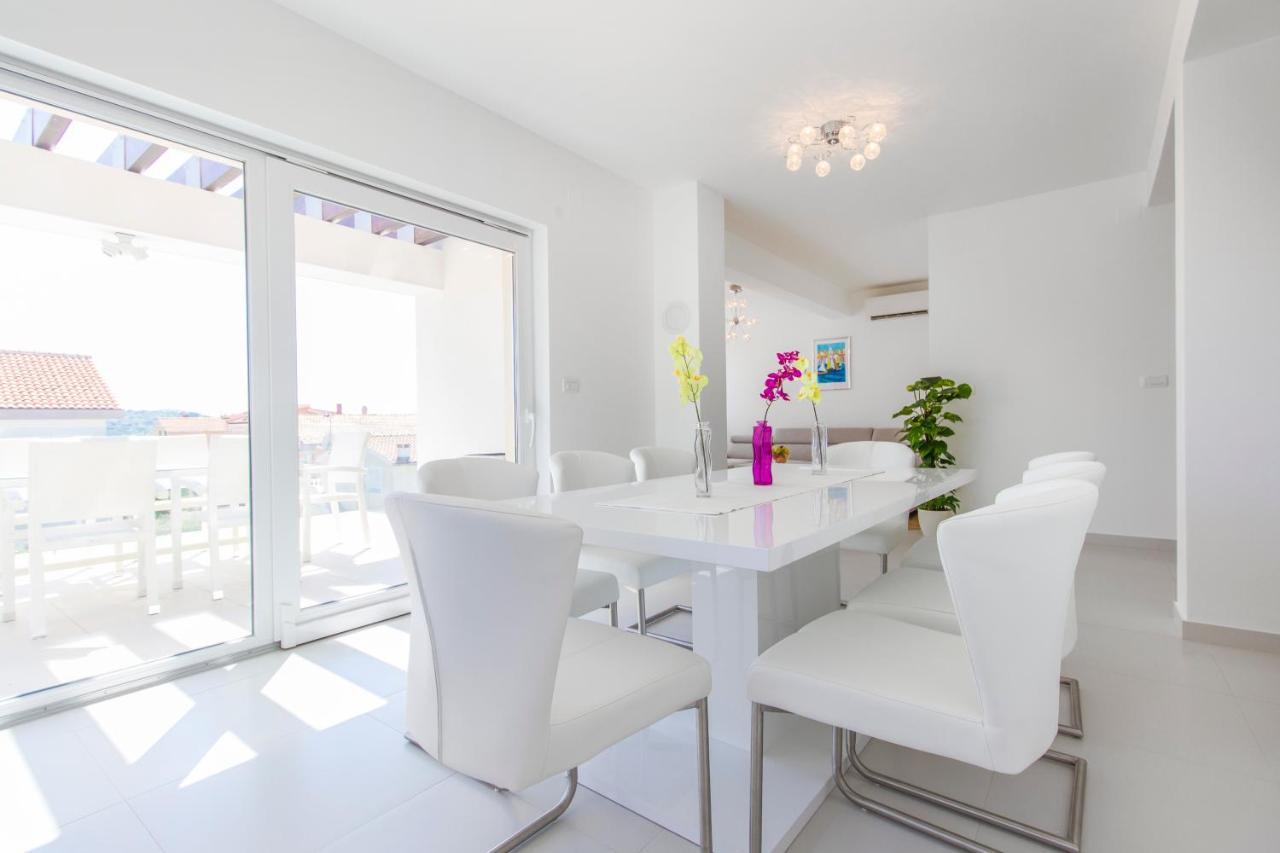 Apartment Royal II Vodice Bagian luar foto