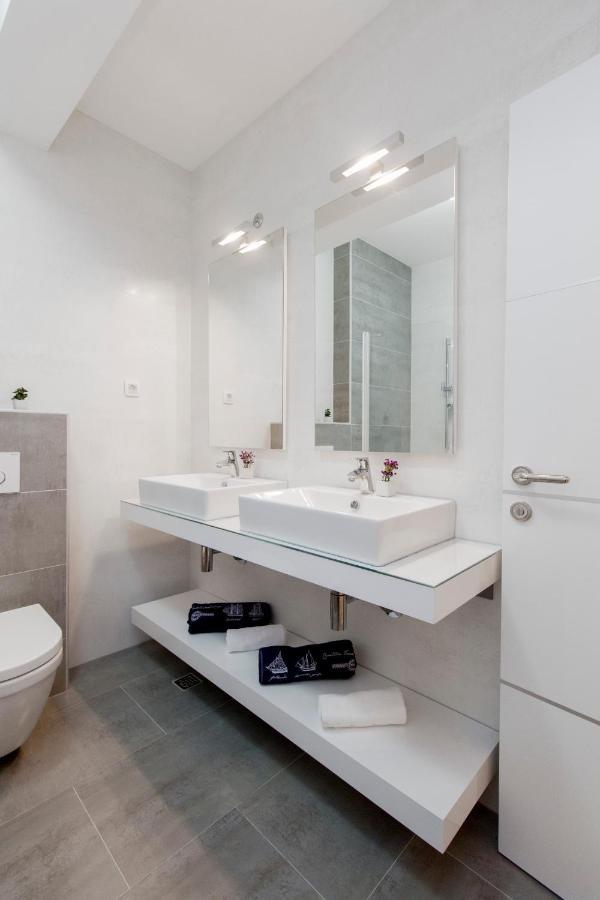 Apartment Royal II Vodice Bagian luar foto